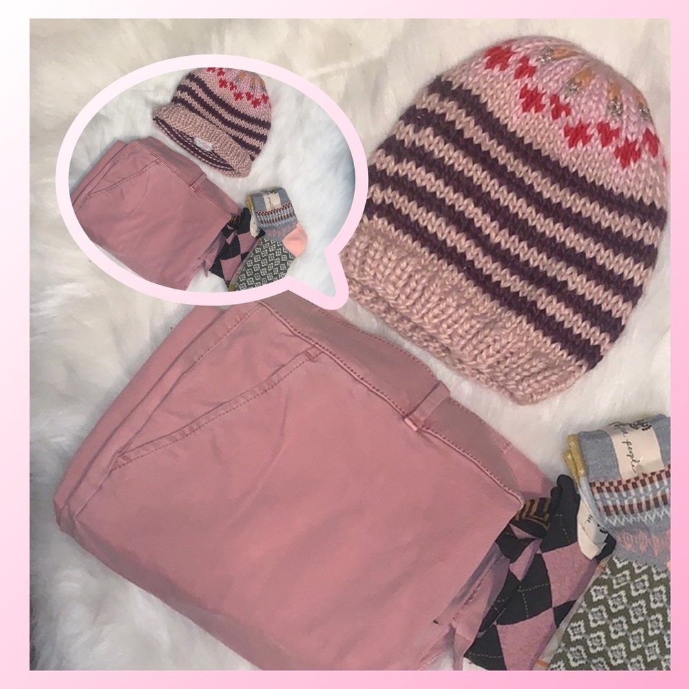 💕💰FREE PEOPLE WINTER HAT 🧣 🎀